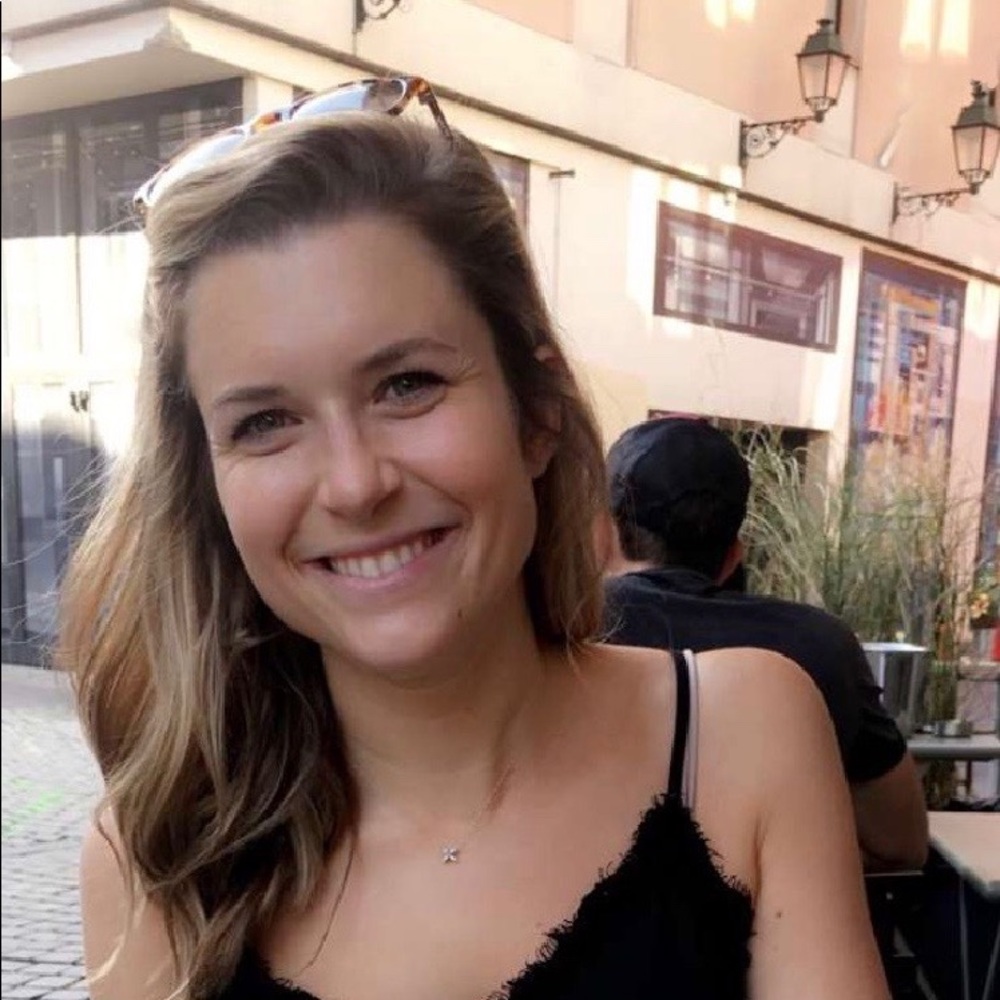 Meet your Posher, Liv